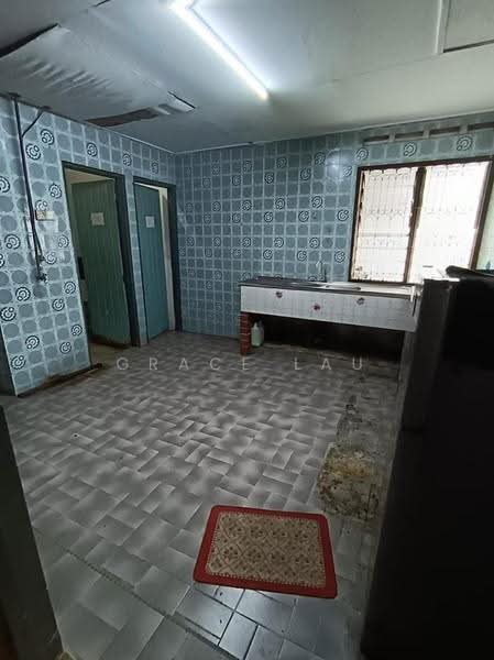 Semi-Detached House for Sale in Taman Iskandar (Johor Bahru) - Grace Lau - Kitchen - PropertyGuru.com.my
