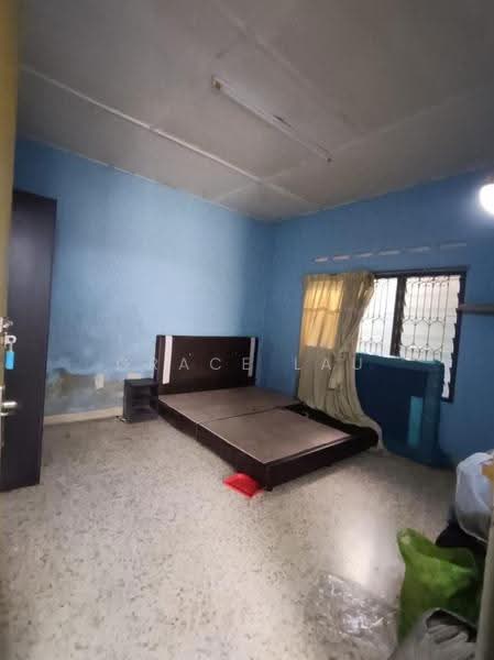 Semi-Detached House for Sale in Taman Iskandar (Johor Bahru) - Grace Lau - Bedroom - PropertyGuru.com.my
