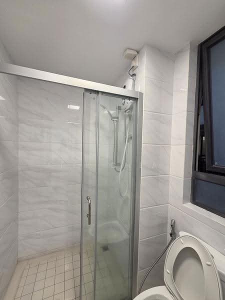 Apartment for Rent at Starview Bay @ Forest City - Alex Cheah - Bathroom - PropertyGuru.com.my