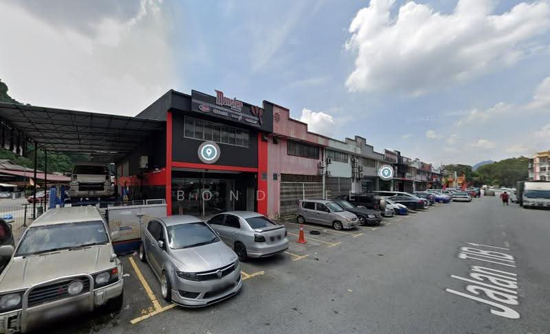 Kilang untuk Disewa di Taman Industri Bolton (Batu Caves) - Bond Lee - Exterior - PropertyGuru.com.my