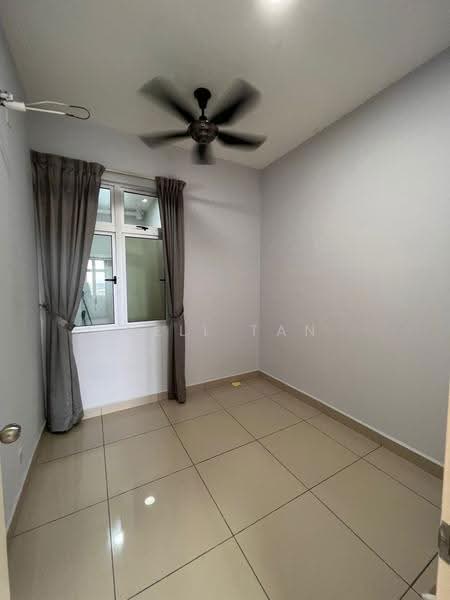 Service Residence for Rent at Meridin Bayvue Serviced Apartment - Well Tan - PropertyGuru.com.my