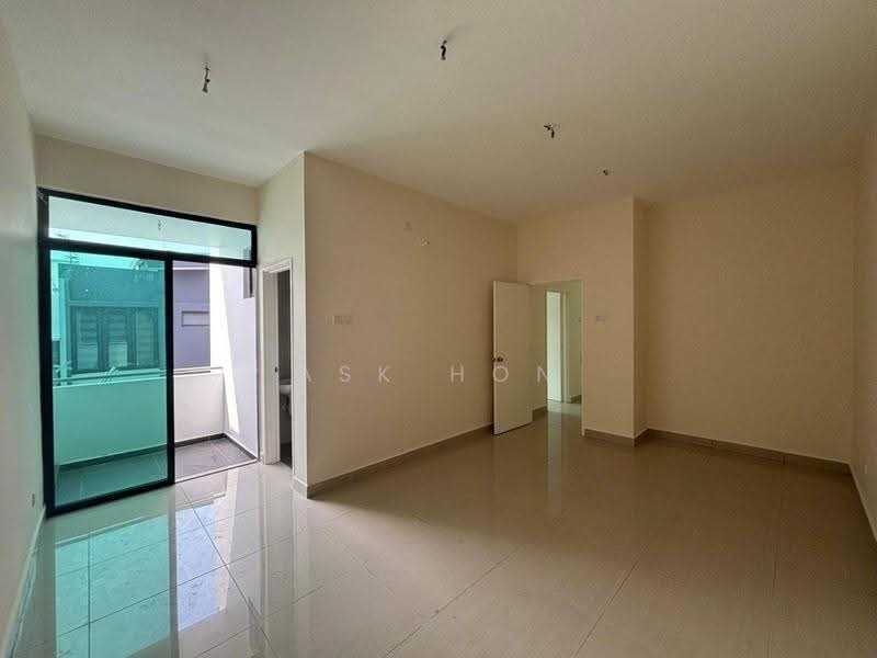 Rumah Kluster untuk Dijual di Johor Bahru (Johor) - Ask Hon - Living Room - PropertyGuru.com.my