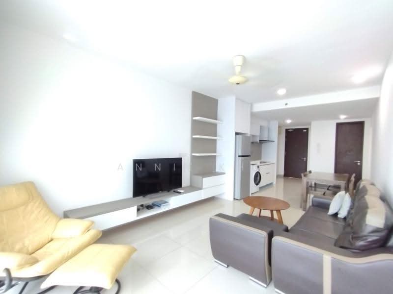 Kediaman Servis untuk Disewa di Trefoil @ Setia City - Annie Kho - Living Room - PropertyGuru.com.my