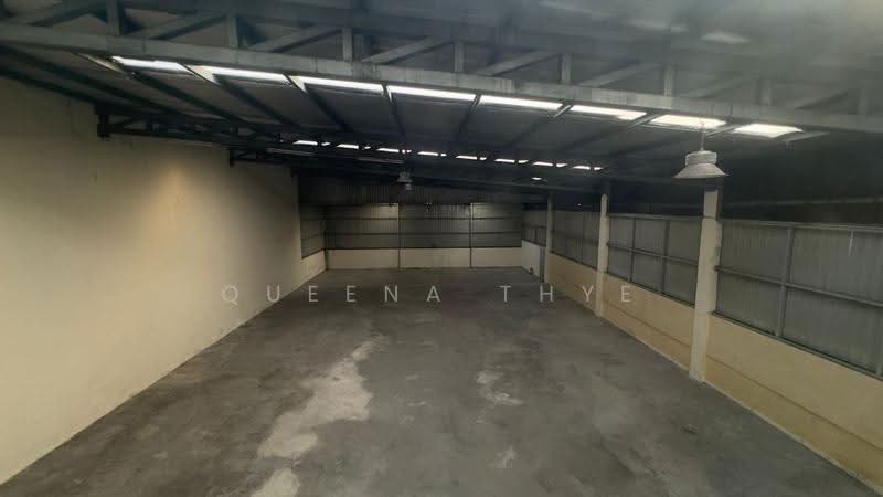 Semi-D Factory for Rent in Taman Johor Jaya (Johor Bahru) - Queena Thye - Interior - PropertyGuru.com.my