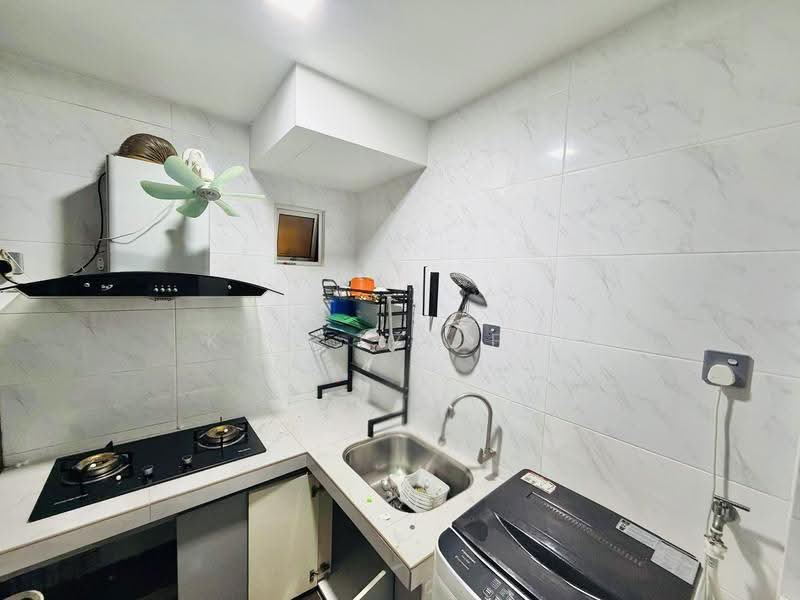 Condominium for Rent at Royal Domain Sri Putramas 2 - Kow Tze Fui - Kitchen - PropertyGuru.com.my