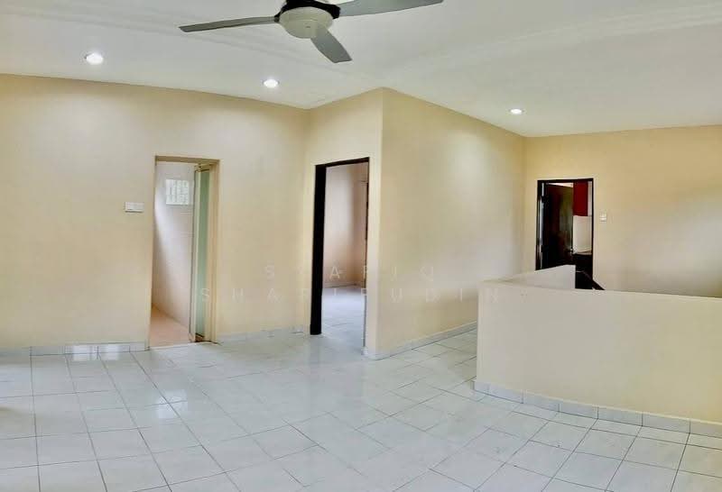Bungalow House untuk Dijual di Bandar Baru Sungai Buloh (Sungai Buloh) - Syafiq Sharifudin - Living Room - PropertyGuru.com.my