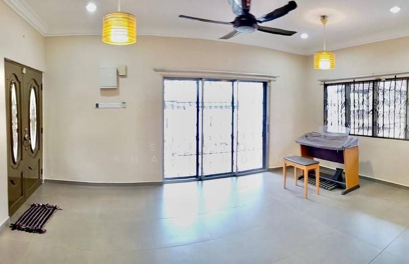 Bungalow House untuk Dijual di Bandar Baru Sungai Buloh (Sungai Buloh) - Syafiq Sharifudin - Living Room - PropertyGuru.com.my