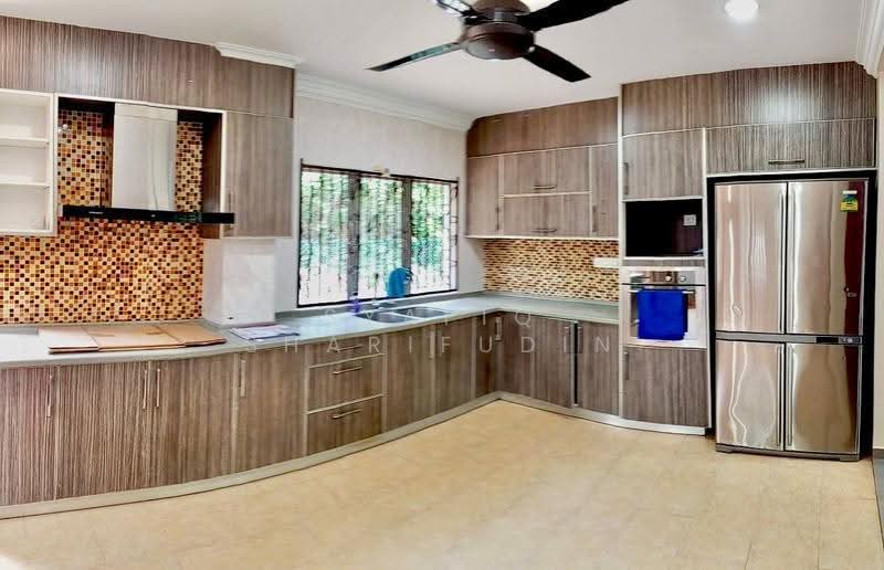 Bungalow House untuk Dijual di Bandar Baru Sungai Buloh (Sungai Buloh) - Syafiq Sharifudin - Kitchen - PropertyGuru.com.my
