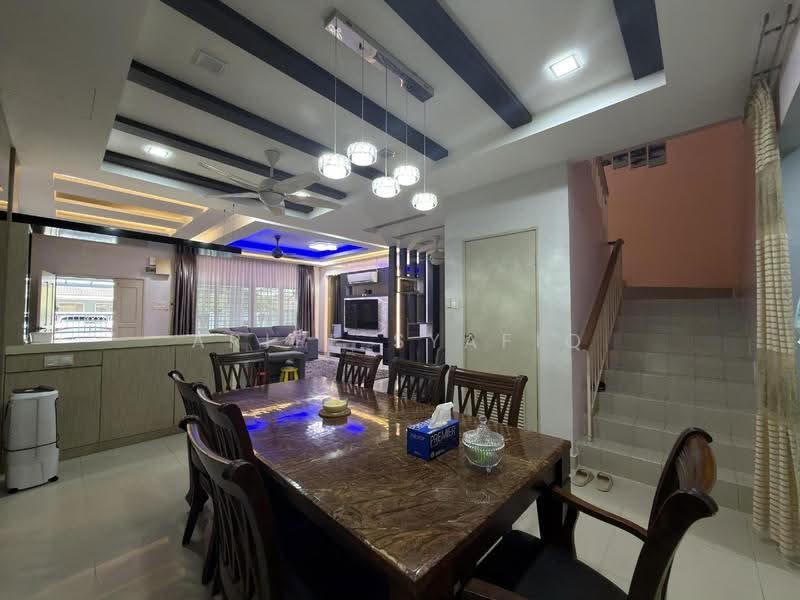 2-storey Terraced House for Sale in Bandar Nusaputra (Puchong) - Ariff Syafiq - Dining Room - PropertyGuru.com.my