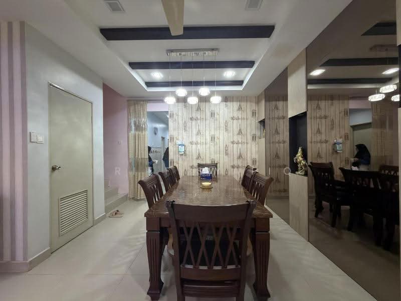 2-storey Terraced House for Sale in Bandar Nusaputra (Puchong) - Ariff Syafiq - Dining Room - PropertyGuru.com.my