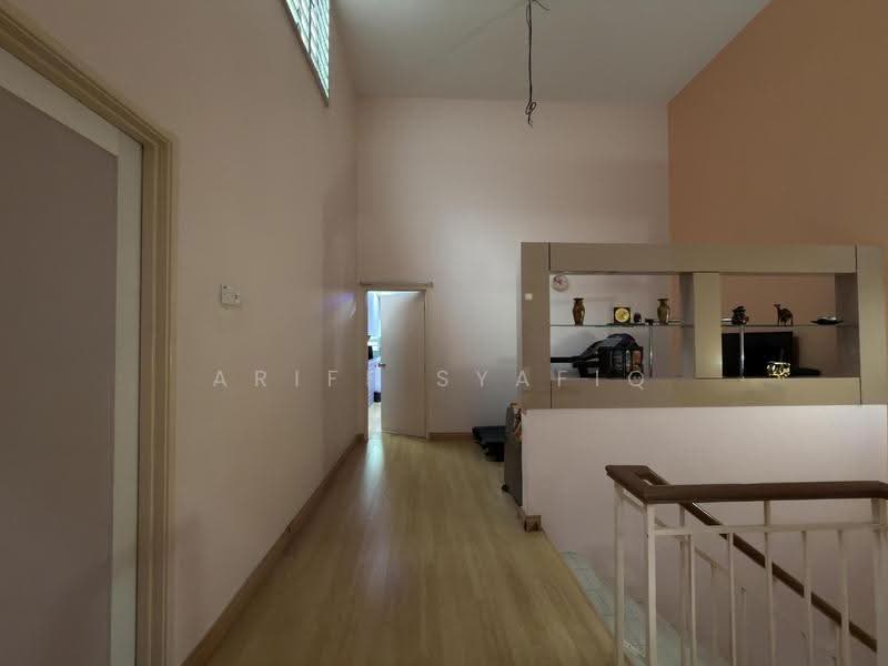 2-storey Terraced House for Sale in Bandar Nusaputra (Puchong) - Ariff Syafiq - Interior - PropertyGuru.com.my