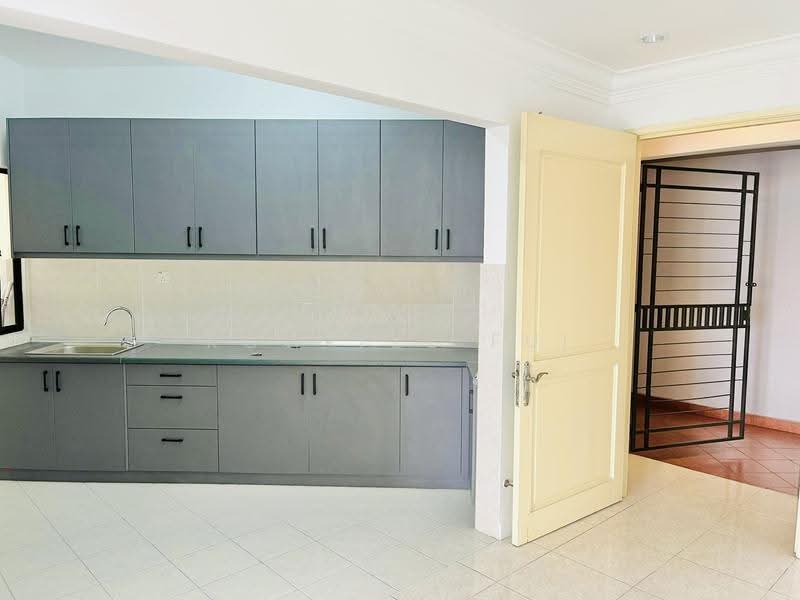Condominium for Rent at Casa Tropicana - Kow Tze Fui - Kitchen - PropertyGuru.com.my