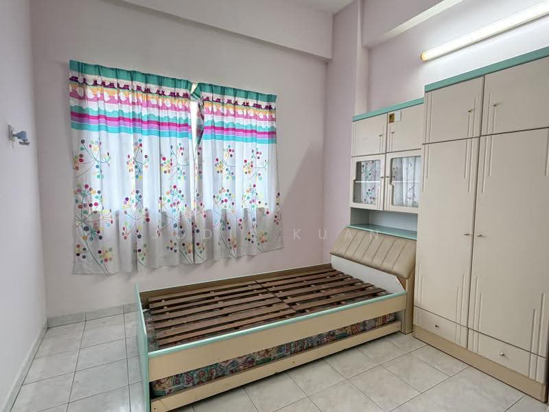 Pangsapuri untuk Dijual di Le Courts Desa Tambun - Jodie Kuan - Bedroom 2 - PropertyGuru.com.my