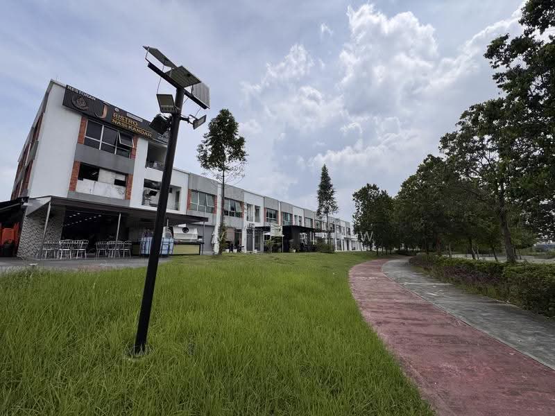 Shop for Sale in Bandar Sunsuria (Sepang) - David Low - Exterior - PropertyGuru.com.my