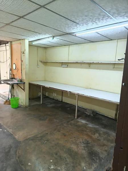 Shop / Office untuk Disewa di Kampung Baru (Air Hitam) - Pen Teo - PropertyGuru.com.my