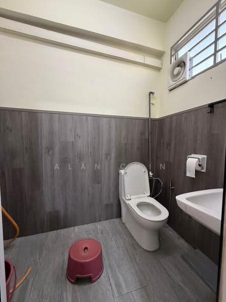 2-storey Terraced House for Sale in Pandan Indah (Ampang) - Alan Chin - Bathroom - PropertyGuru.com.my