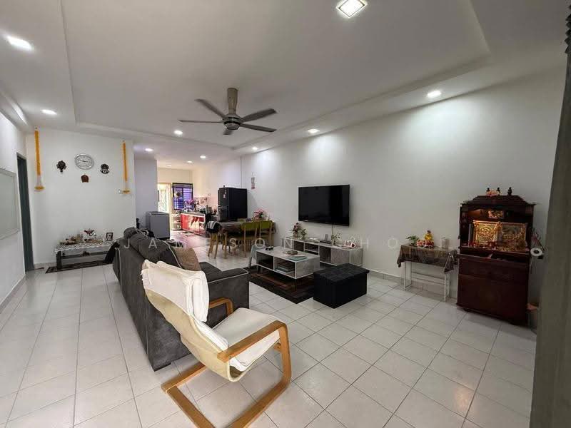 Rumah Teres 2-Tingkat untuk Dijual di Taman Sierra Perdana (Masai) - Jameson Choo - Living Room - PropertyGuru.com.my