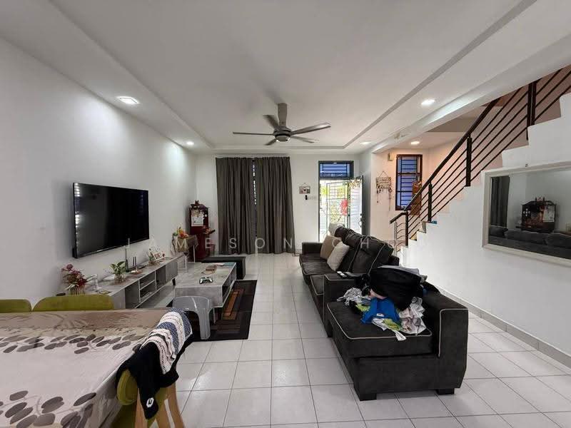 Rumah Teres 2-Tingkat untuk Dijual di Taman Sierra Perdana (Masai) - Jameson Choo - Living Room - PropertyGuru.com.my