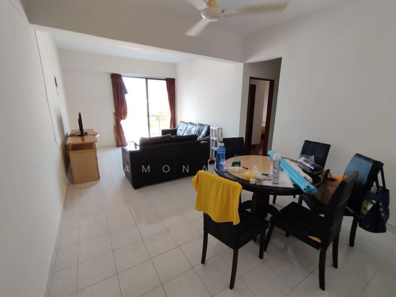 Kondominium untuk Dijual di Casa Lago - Ramona Tan - Living Room - PropertyGuru.com.my