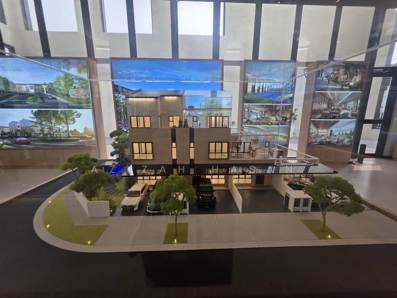 3-storey Terraced House for Sale in Cyberjaya (Selangor) - Azizah Hasan - PropertyGuru.com.my