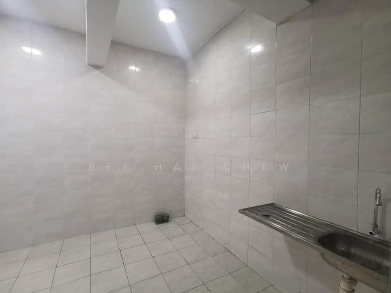 Condominium for Sale at Park 51 Residency - Bee Har Chew - Kitchen - PropertyGuru.com.my