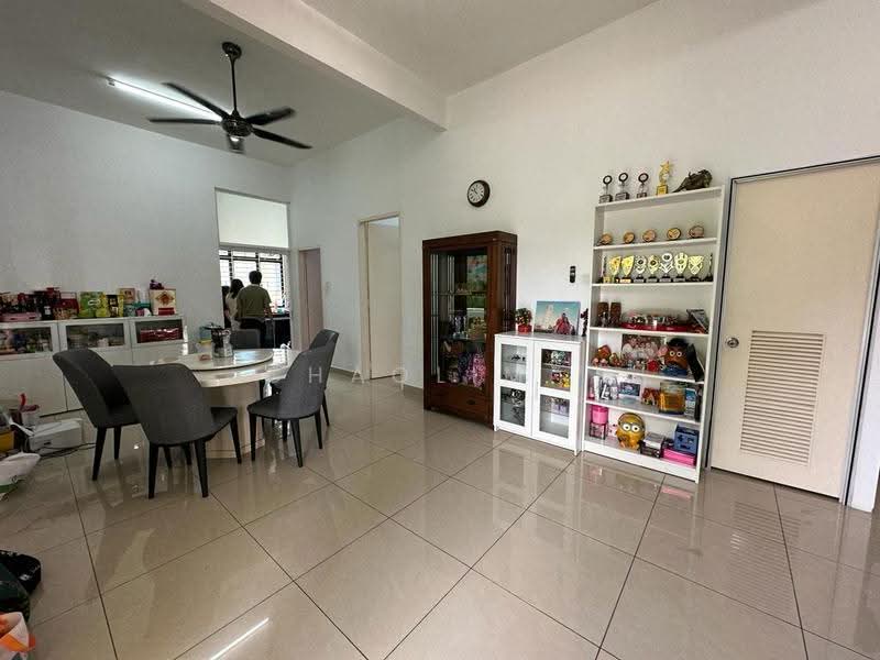 2-storey Terraced House for Sale in Bukit Sungai Long (Bandar Sungai Long) - ChaoLim . - Living Room - PropertyGuru.com.my