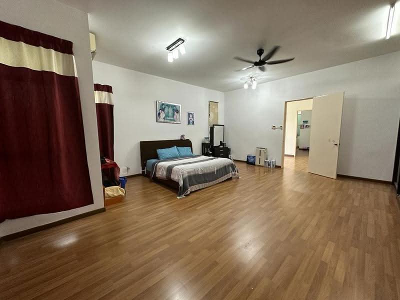 2-storey Terraced House for Sale in Bukit Sungai Long (Bandar Sungai Long) - ChaoLim . - Bedroom - PropertyGuru.com.my