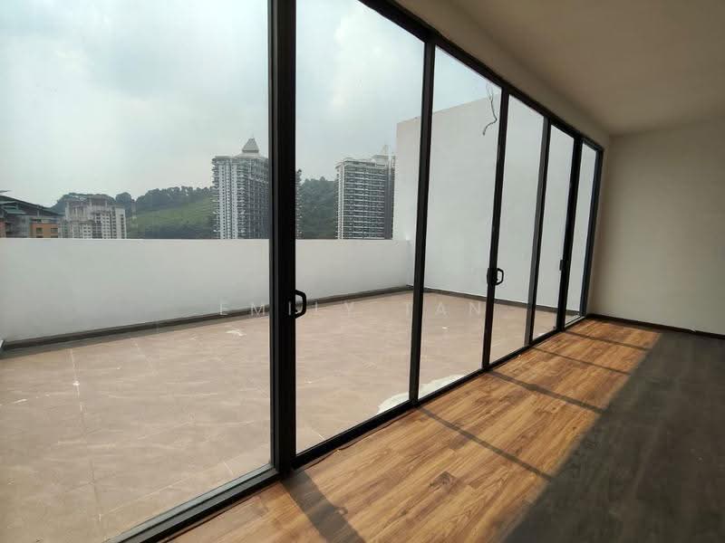 Rumah Teres 3.5-Tingkat untuk Disewa di Damansara Perdana (Selangor) - Emily Tan - Balcony - PropertyGuru.com.my