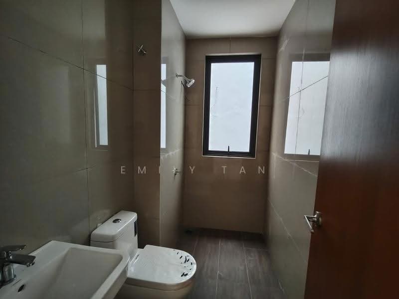 Rumah Teres 3.5-Tingkat untuk Disewa di Damansara Perdana (Selangor) - Emily Tan - Bathroom - PropertyGuru.com.my