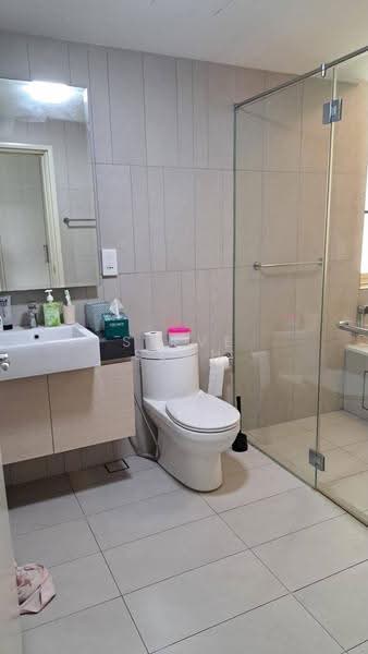 Kediaman Servis untuk Disewa di Afiniti Residences - Steve Seah - Bathroom - PropertyGuru.com.my