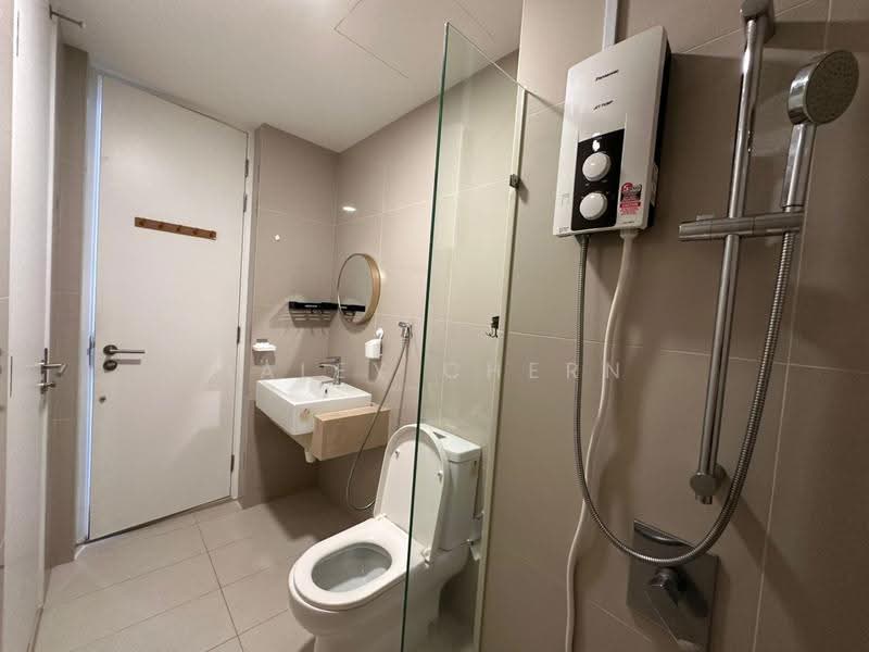Kediaman Servis untuk Disewa di Southlink - Haley Chern - Bathroom - PropertyGuru.com.my