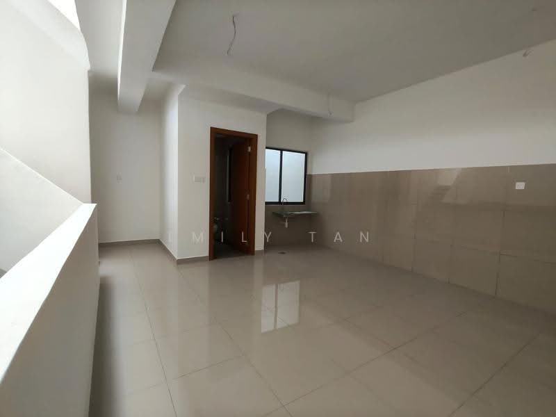 3.5-storey Terraced House for Sale in Damansara Perdana (Selangor) - Emily Tan - Interior - PropertyGuru.com.my