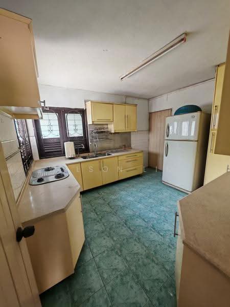 Semi-Detached House for Rent in Taman Intan (Klang) - Wilson Lim - Kitchen - PropertyGuru.com.my