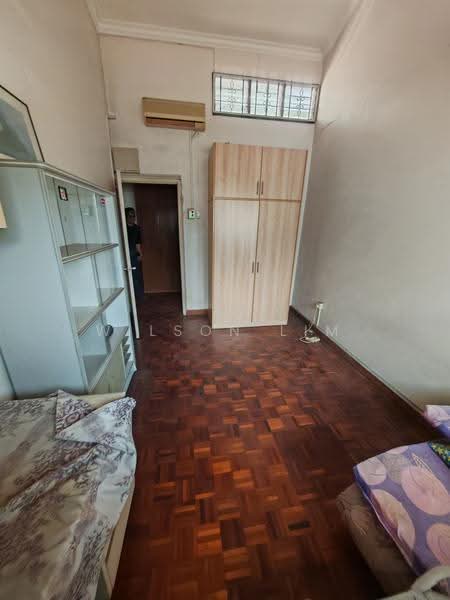 Semi-Detached House for Rent in Taman Intan (Klang) - Wilson Lim - Bedroom - PropertyGuru.com.my