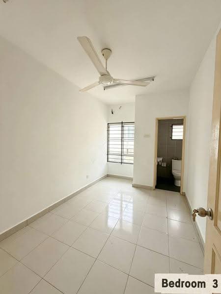 Rumah Teres untuk Disewa di Taman Dato Demang (Seri Kembangan) - Joey Seow - Bedroom - PropertyGuru.com.my