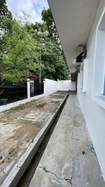 Semi-Detached House for Rent in Jalan Ipoh (Kuala Lumpur) - Jay Yong - Exterior - PropertyGuru.com.my