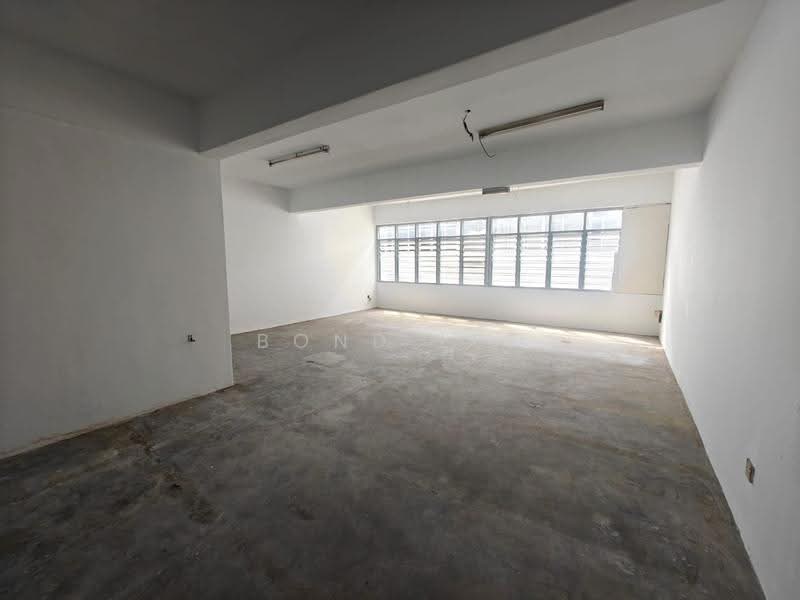 Shop / Office for Rent in Sri Damansara SD12 (Bandar Sri Damansara) - Bond Lee - Interior - PropertyGuru.com.my
