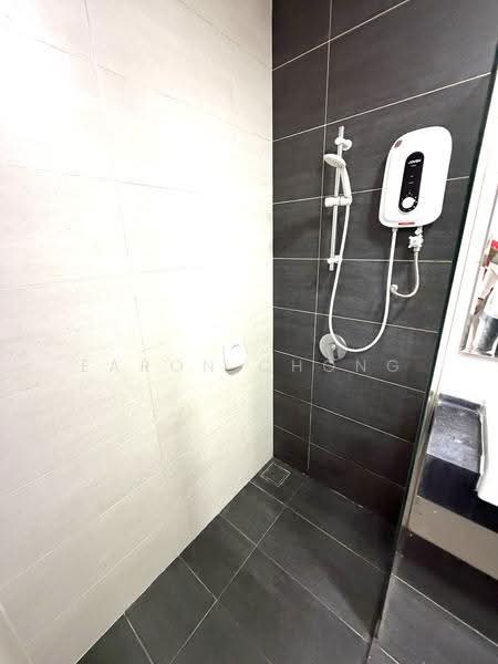 Kondominium untuk Disewa di Queensville - Earon Chong - Bathroom - PropertyGuru.com.my