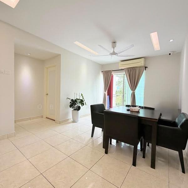 Condominium for Sale at Ketumbar Hill - Obama Seah - Dining Room - PropertyGuru.com.my