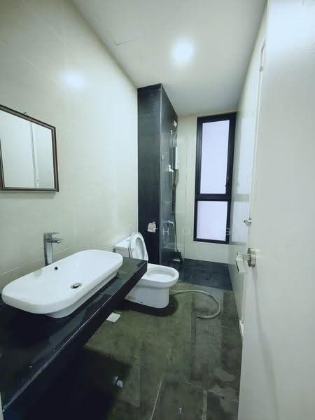Kediaman Servis untuk Disewa di Eco Nest - Elyn Hong - Bathroom - PropertyGuru.com.my