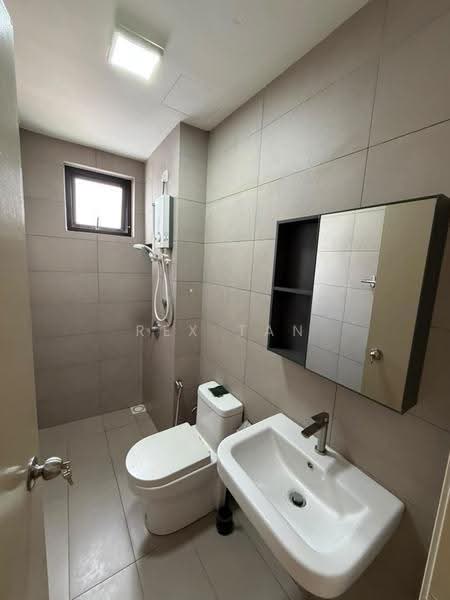 Condominium for Rent at The Haute Gurney - Rex Tan - Bathroom - PropertyGuru.com.my