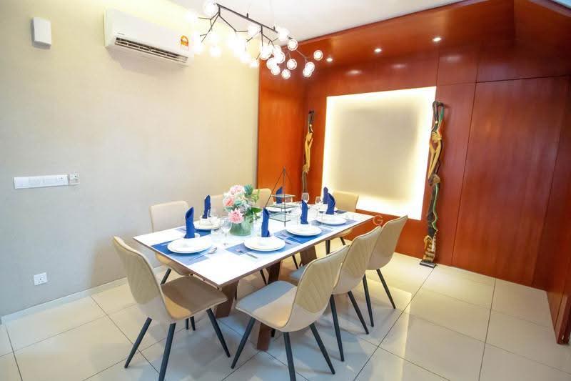 Kediaman Servis untuk Disewa di Tropical Villa - Ming Feng - Dining Room - PropertyGuru.com.my