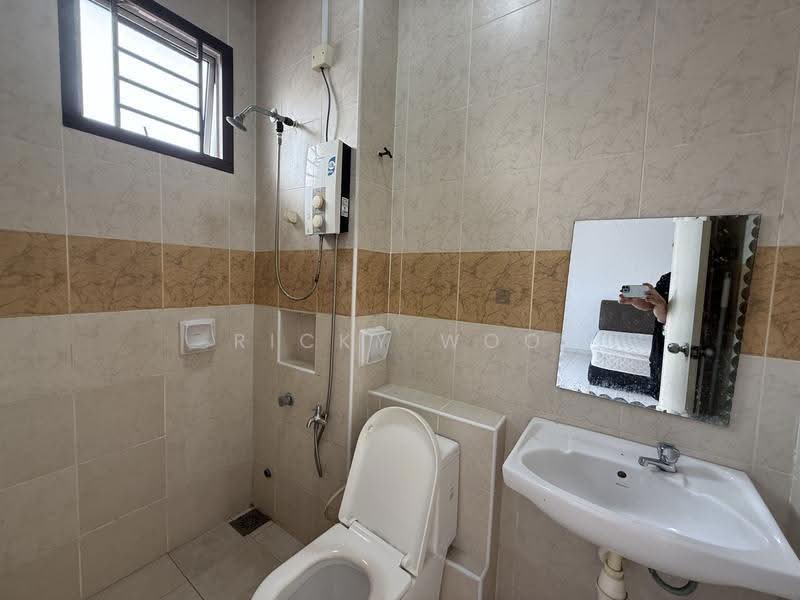 2-storey Terraced House for Rent in Bukit Indah (Iskandar Puteri (Nusajaya)) - Ricky Woo - Bathroom - PropertyGuru.com.my