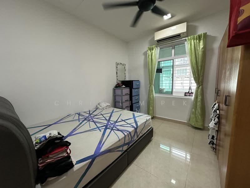 2-storey Terraced House for Sale in Taman Taming Indah 2 (Bandar Sungai Long) - Chris Lim Pek Yean - Bedroom - PropertyGuru.com.my