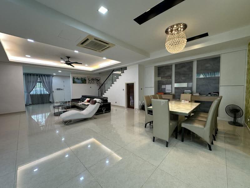 2-storey Terraced House for Sale in Taman Taming Indah 2 (Bandar Sungai Long) - Chris Lim Pek Yean - Living Room - PropertyGuru.com.my