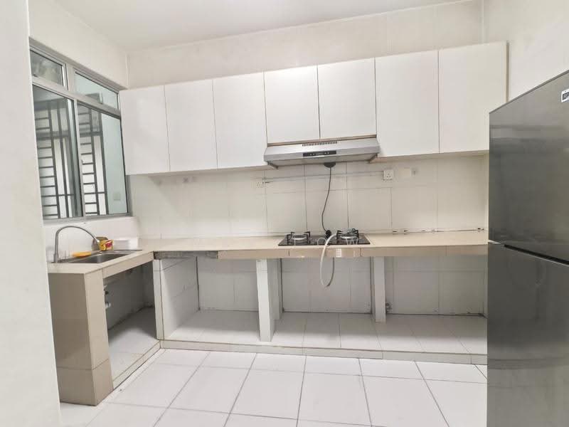 Apartment for Rent at The Pines Residence - May Low - Kitchen - PropertyGuru.com.my