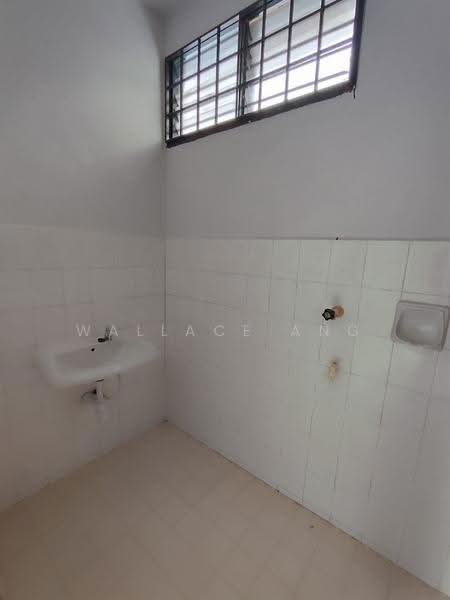 Rumah Teres 2-Tingkat untuk Dijual di Taman Puteri Wangsa (Ulu Tiram) - Wallace Ang - PropertyGuru.com.my