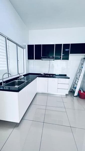 Pangsapuri untuk Dijual di Nusa Heights (Nusa Puncak) - Jack Chai - Kitchen - PropertyGuru.com.my