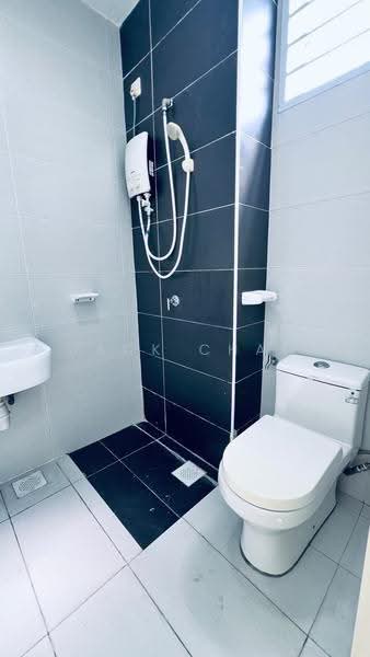 Pangsapuri untuk Dijual di Nusa Heights (Nusa Puncak) - Jack Chai - Bathroom - PropertyGuru.com.my