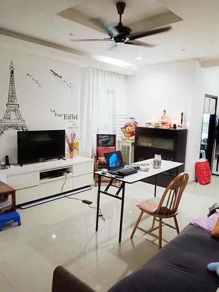 Rumah Teres 2-Tingkat untuk Dijual di Taman Setia Indah (Tebrau) - Pauline Goh - Living Room - PropertyGuru.com.my